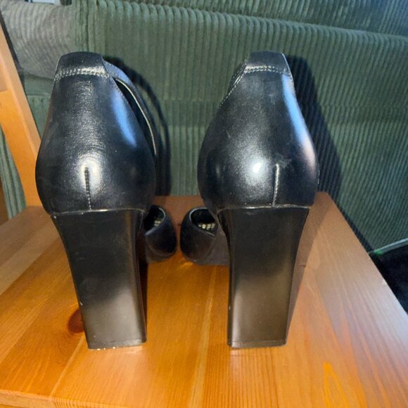 Calvin Klein Pumps - Picture 4 of 4